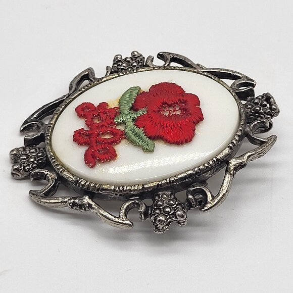 VTG Silver Tone Brooch Pendant with white cabochon and Red LIFE Flower Applique - Picture 9 of 10